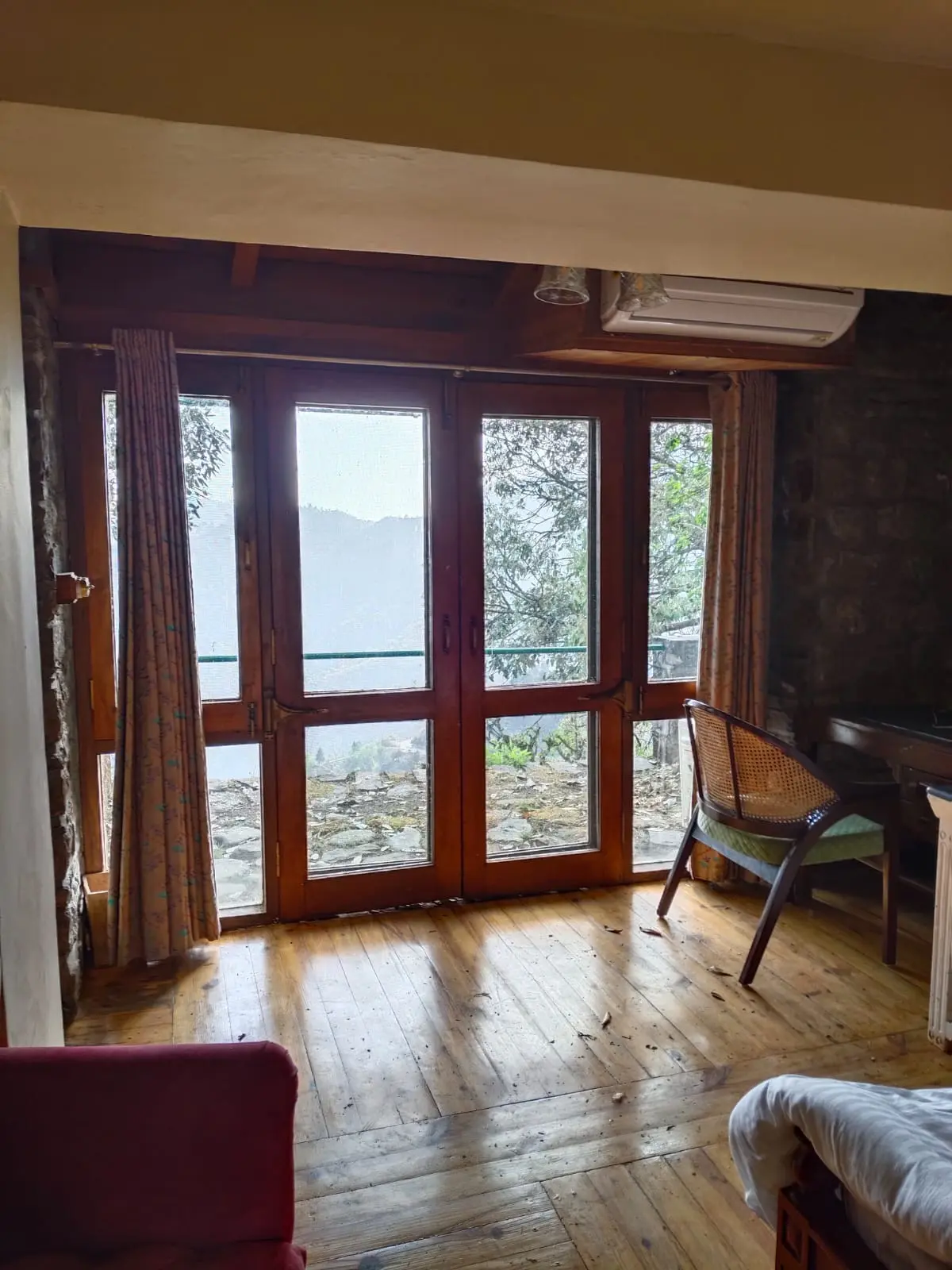 Heritage House Suites